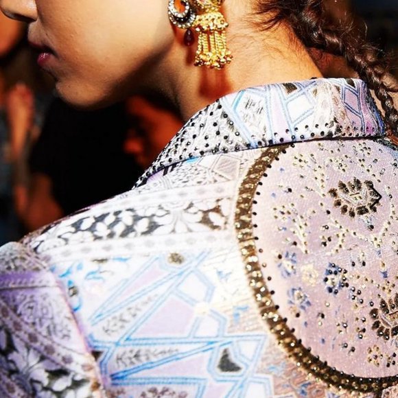 Auc NWT Camilla Tales of Tatiana Swarovski Crystal coat $1000 - Picture 9 of 17